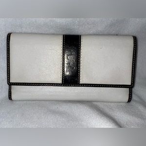 NWT Coach wallet black white and baby blue inside
